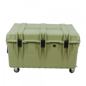 866045 large transport case with four wheels