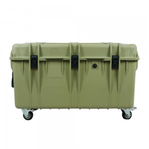 866045 large transport case with four wheels