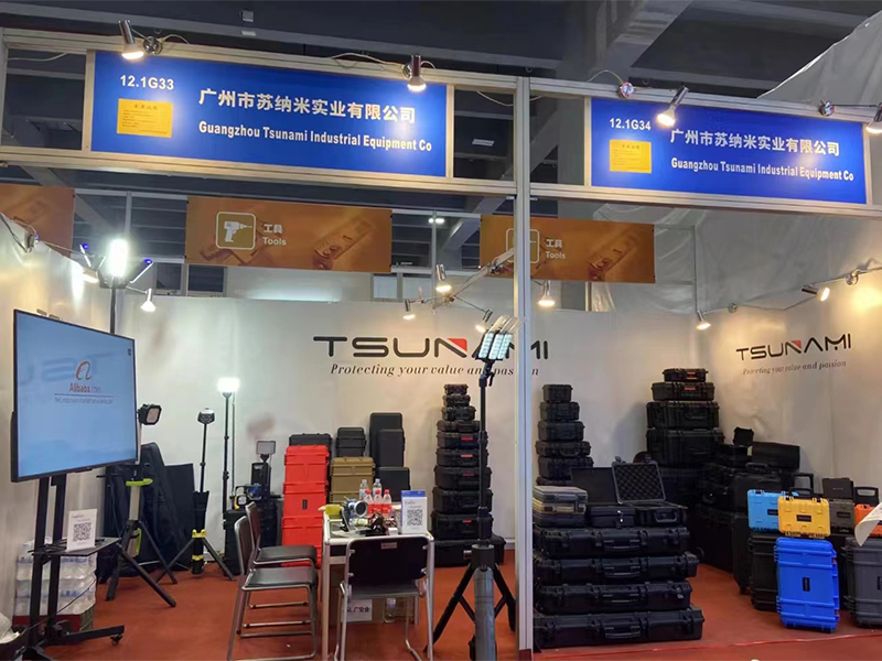 TSUNAMI, Guangzhou, April 15-19, the first phase of the 135th Canton Fair, a wonderful scene! (1)